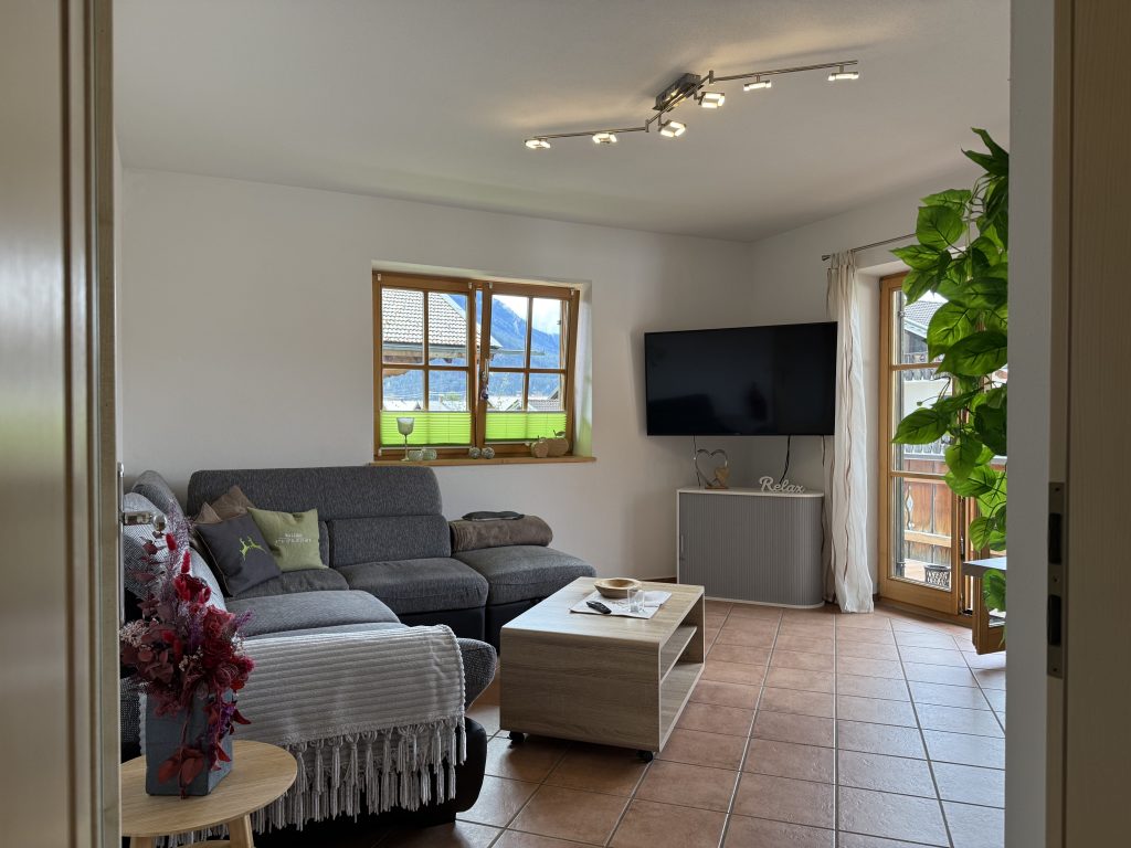 Wohnzimmer – Ansicht 1
